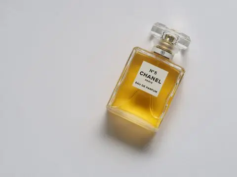 A simple guide to Product Photography 7 how to take product photos at home