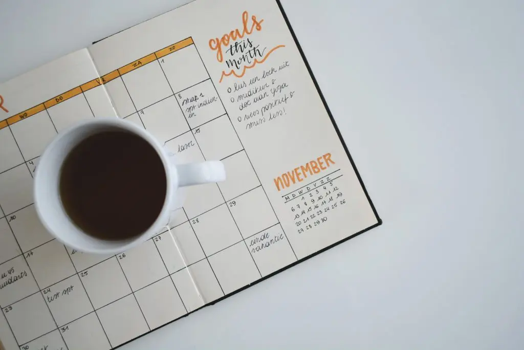 Marketing Strategy Ecommerce: 4 Important Things to Think About 2 ecommerce marketing strategy